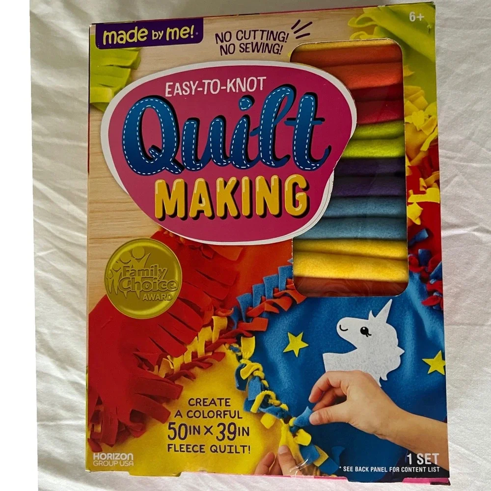 Made By Me‎ Easy-to-Knot Quilt Making Kit No Sew Fleece Blanket 50x39 DIY Craft
